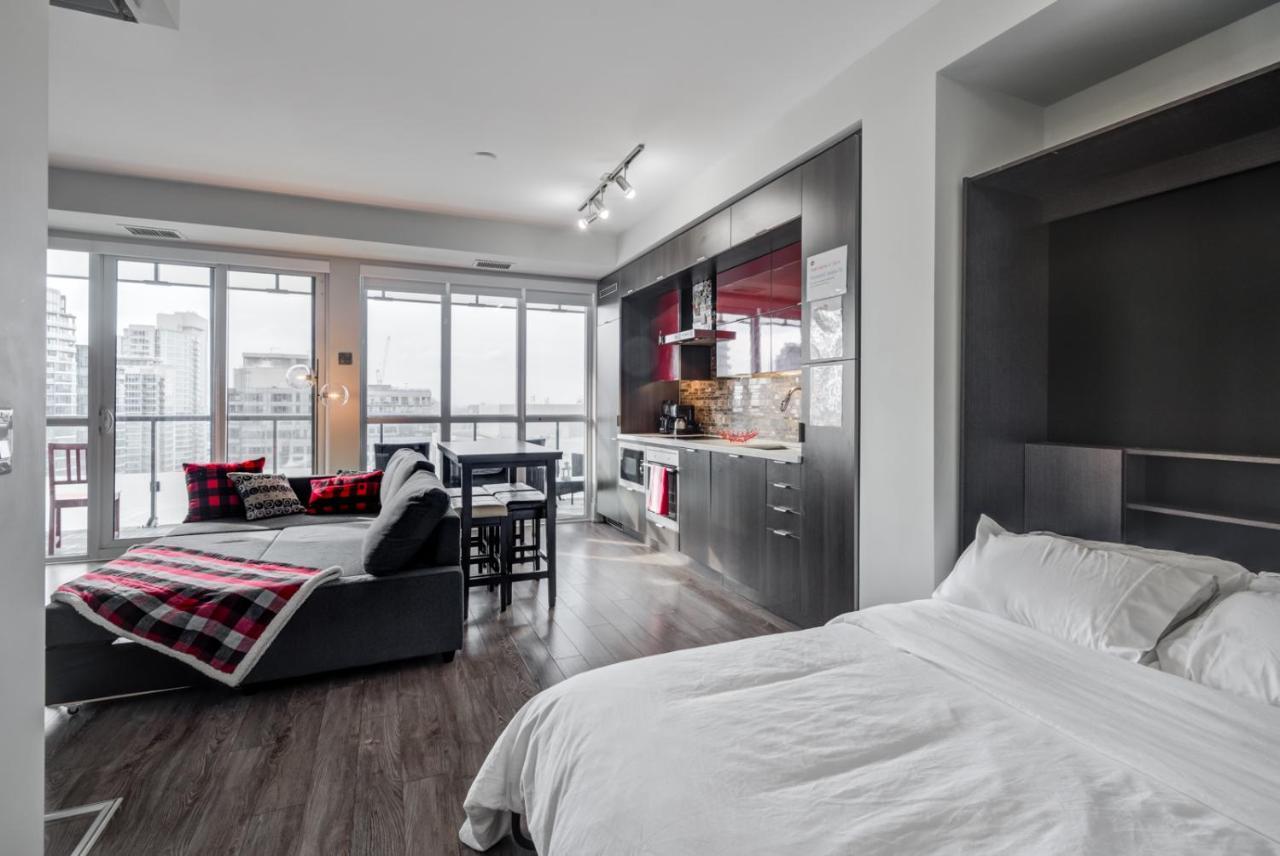 Ferienwohnung Luxury Adventure Cn Tower/Mtcc/Scotiabank Arena Toronto Exterior foto